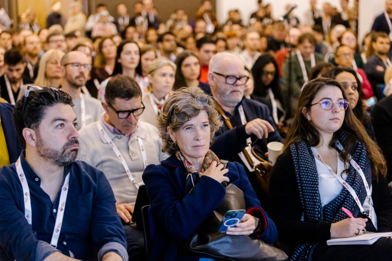 409776_EVK_4300_792x528